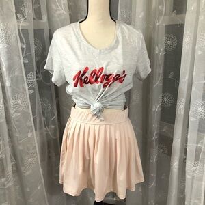 🎄 Kellogg’s t-shirt grey SZ L  logo front red NWOT